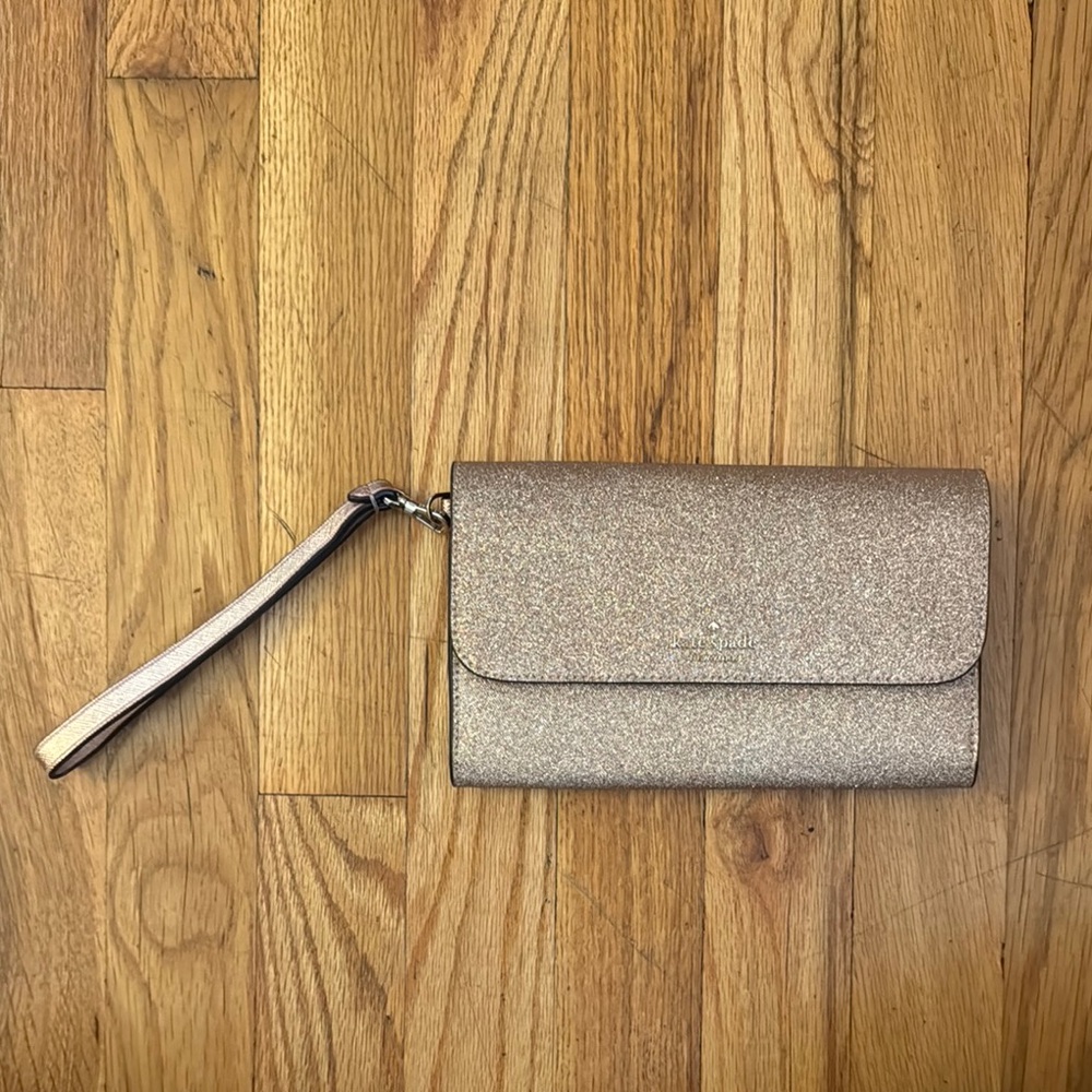 Elegant Rose Gold/Champagne Wristlet Clutch